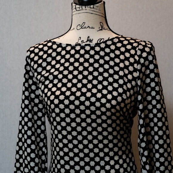 Annabella NWOT mini dress - Picture 2 of 16